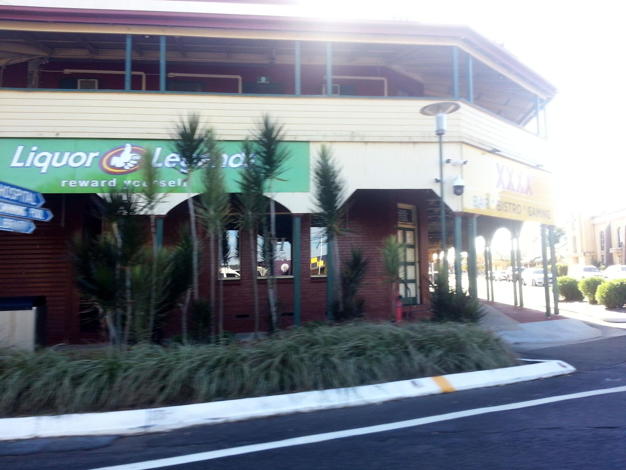 Street view near The Royal Hotel Murgon, Murgon — © bob3bob3 (CC BY-SA · Mapillary)