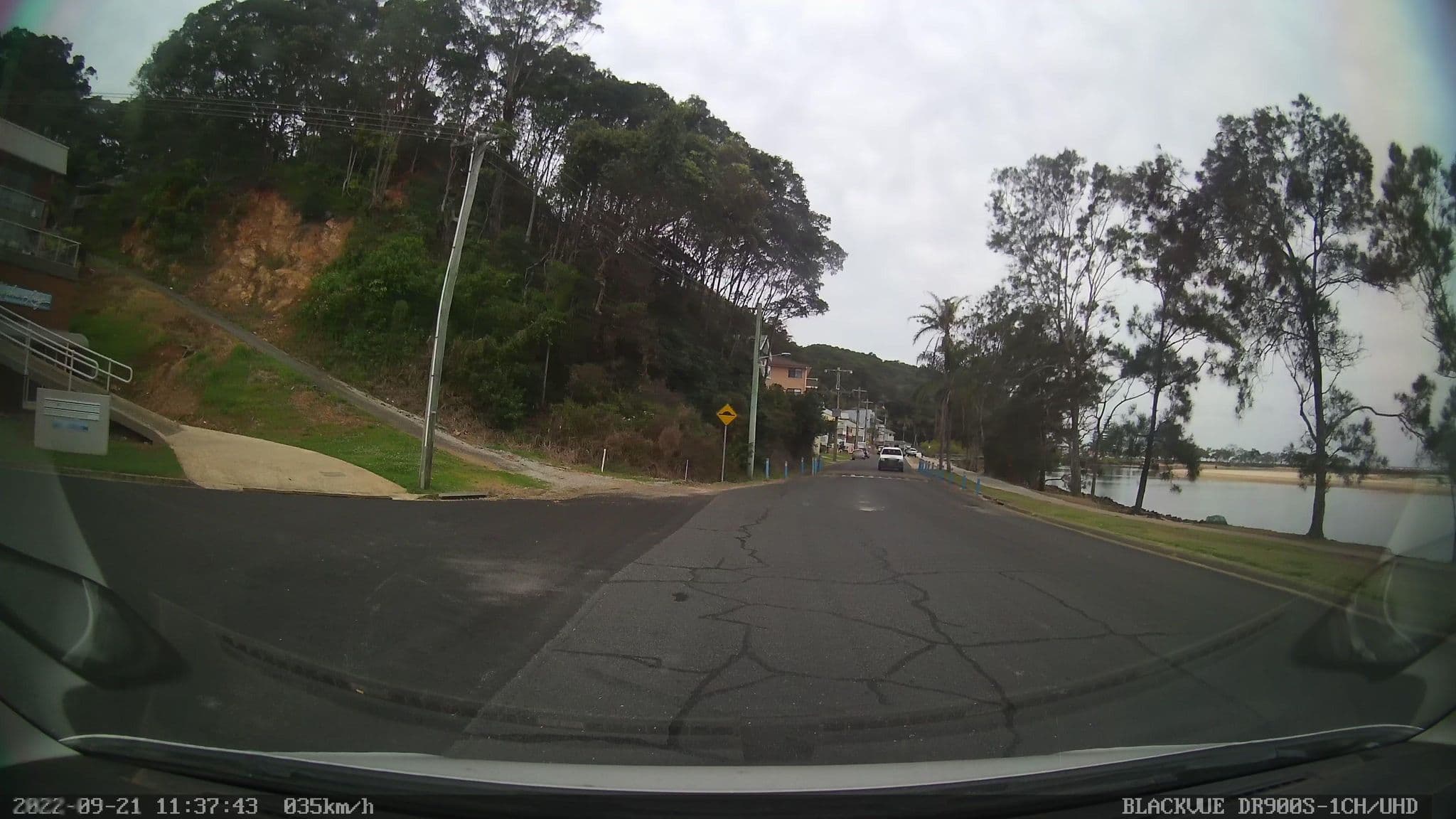 Street view near Harbour Lodge, Nambucca Heads — © bob3bob3 (CC BY-SA · Mapillary)