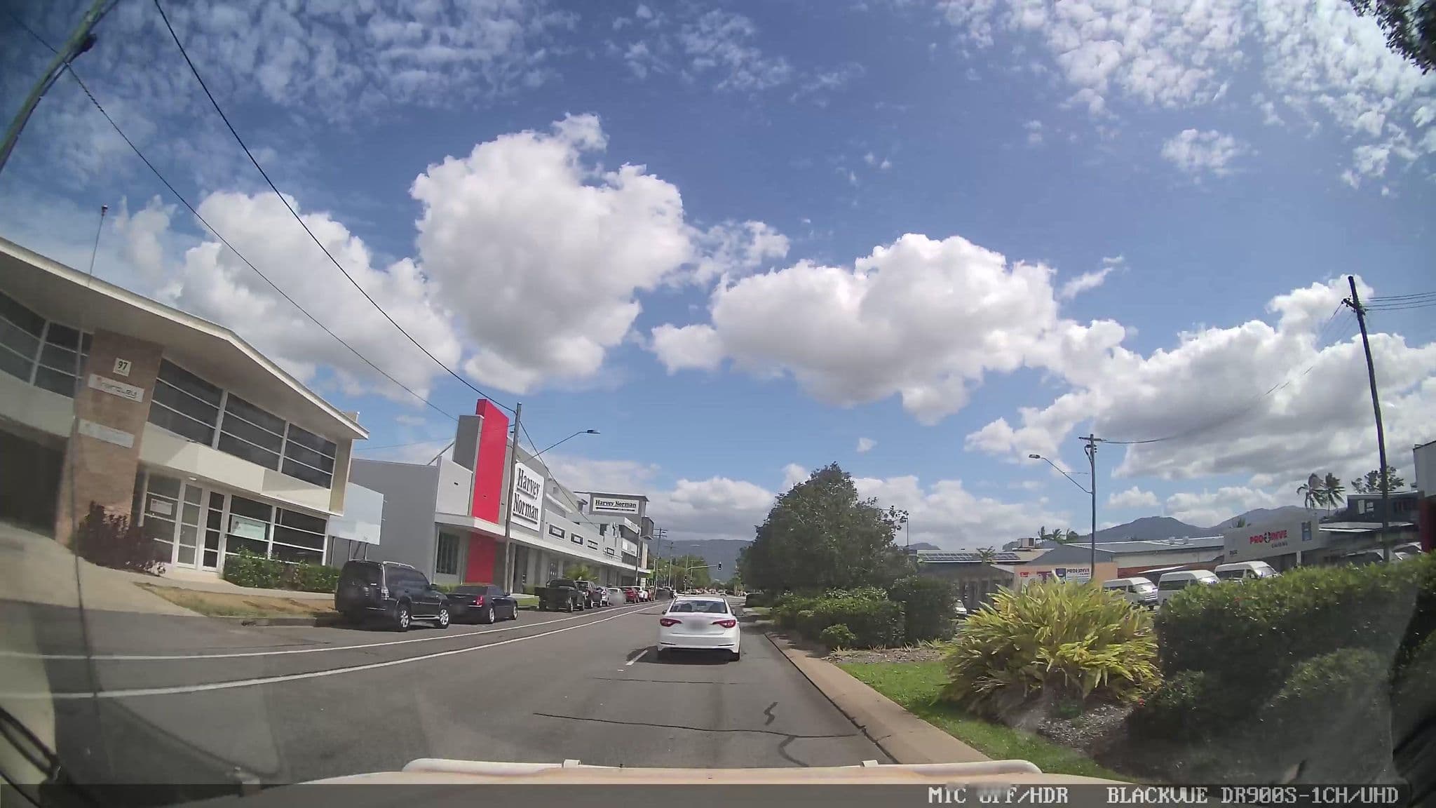 Street view near Cairns Beach Accommodation, Parramatta Park — © jthnz (CC BY-SA · Mapillary)