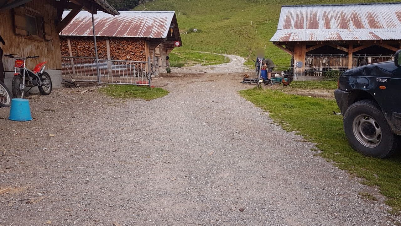 Street view near Mittliste Morgete, Boltigen — © trac71 (CC BY-SA · Mapillary)