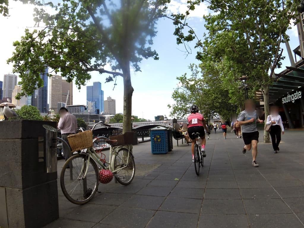 Street view near The ac hotel Melbourne south bank, Southbank — © mander (CC BY-SA · Mapillary)