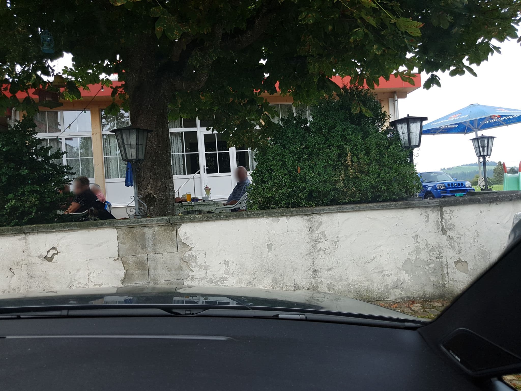 Street view near Bären, Buchholterberg — © axe (CC BY-SA · Mapillary)