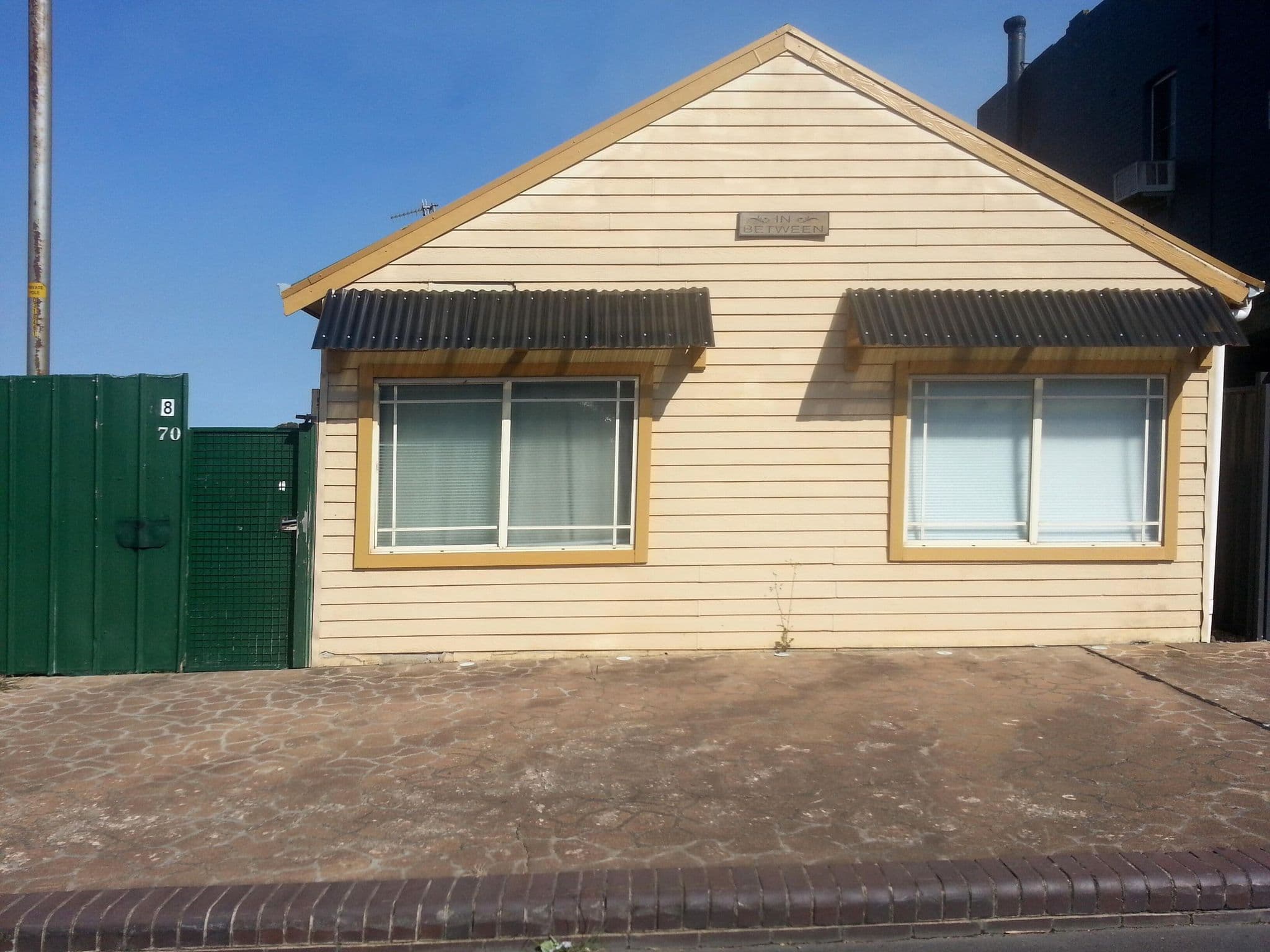 Street view near The Commercial Hotel Wallerawang, Wallerawang — © bob3bob3 (CC BY-SA · Mapillary)