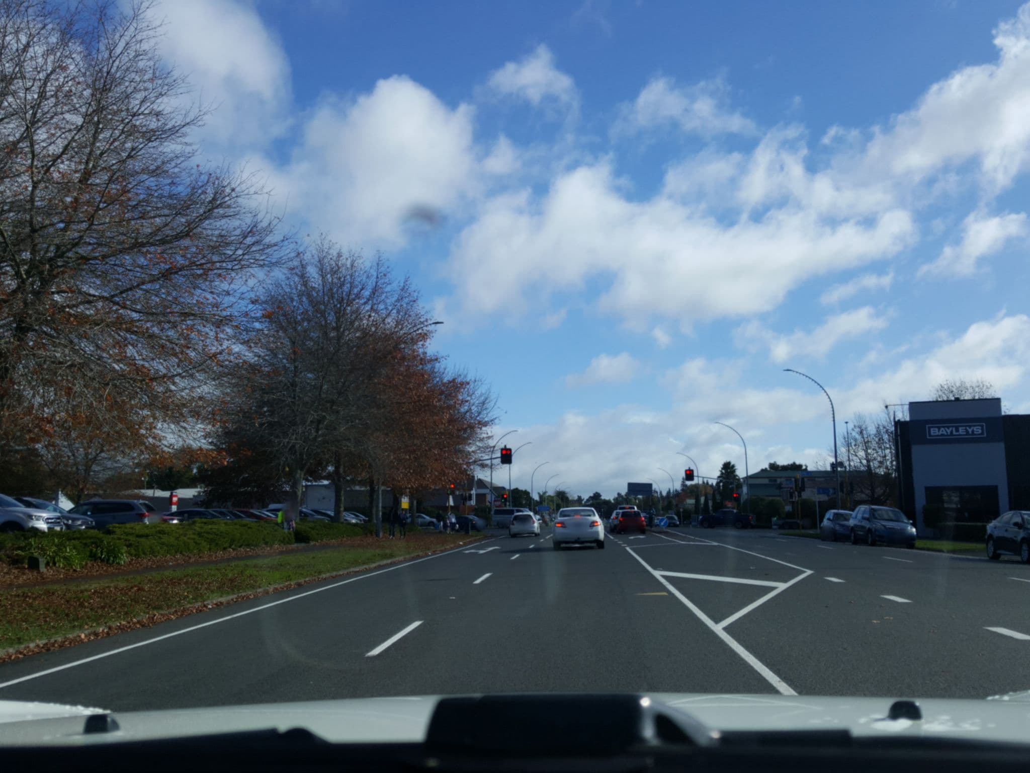 Street view near Heartland Ambassador Hotel Hamilton, Hamilton — © elphix (CC BY-SA · Mapillary)