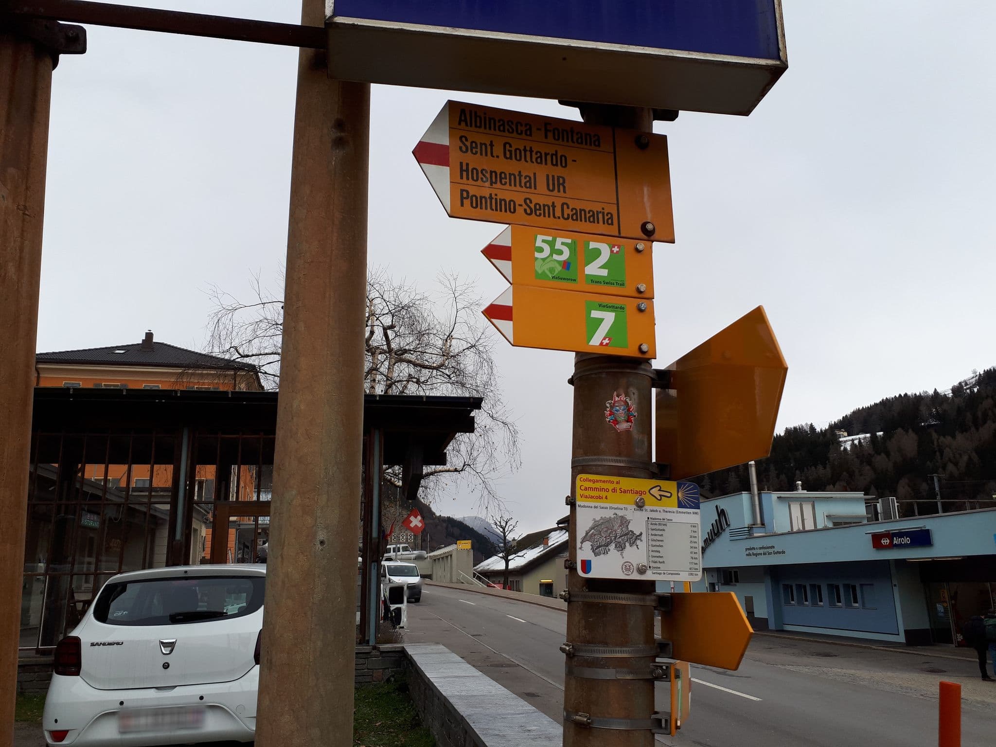 Street view near Hotel des Alpes, Airolo — © kaitu (CC BY-SA · Mapillary)