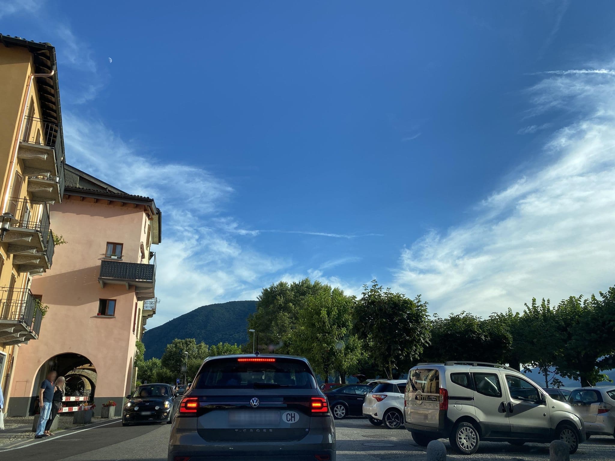 Street view near Albergo La Palma, Melide — © Geomapper (CC BY-SA · Mapillary)
