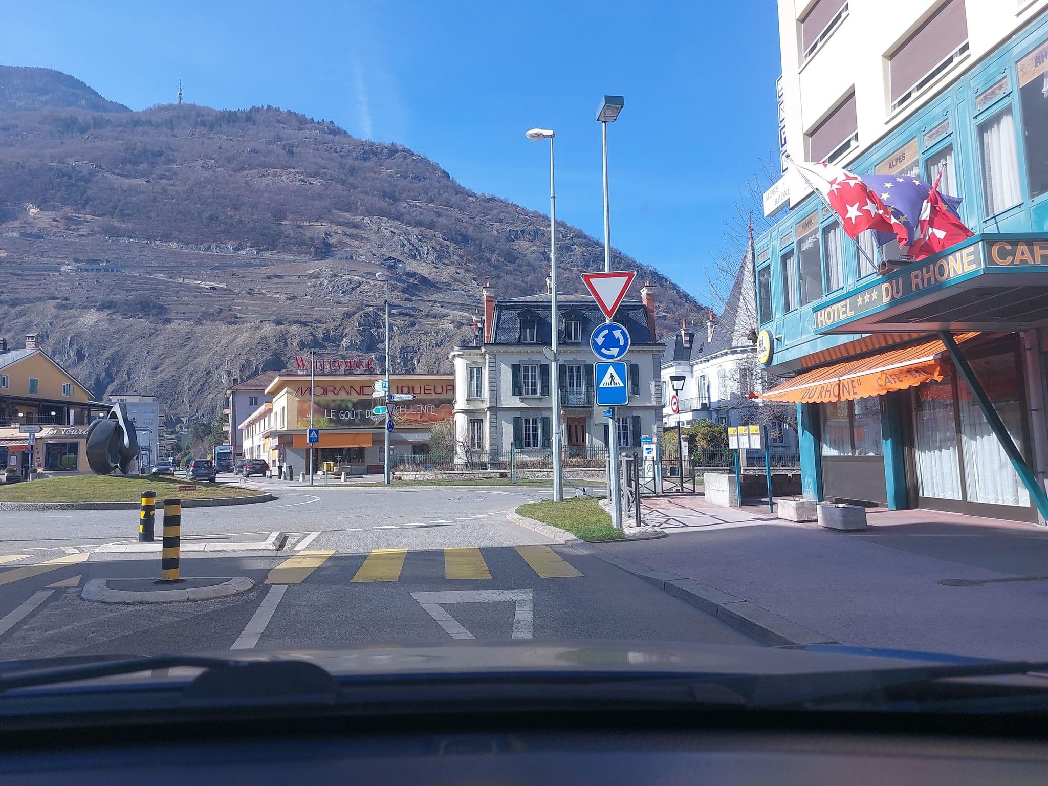Street view near Alpes & Rhône, Martigny-Ville — © Balbenar (CC BY-SA · Mapillary)