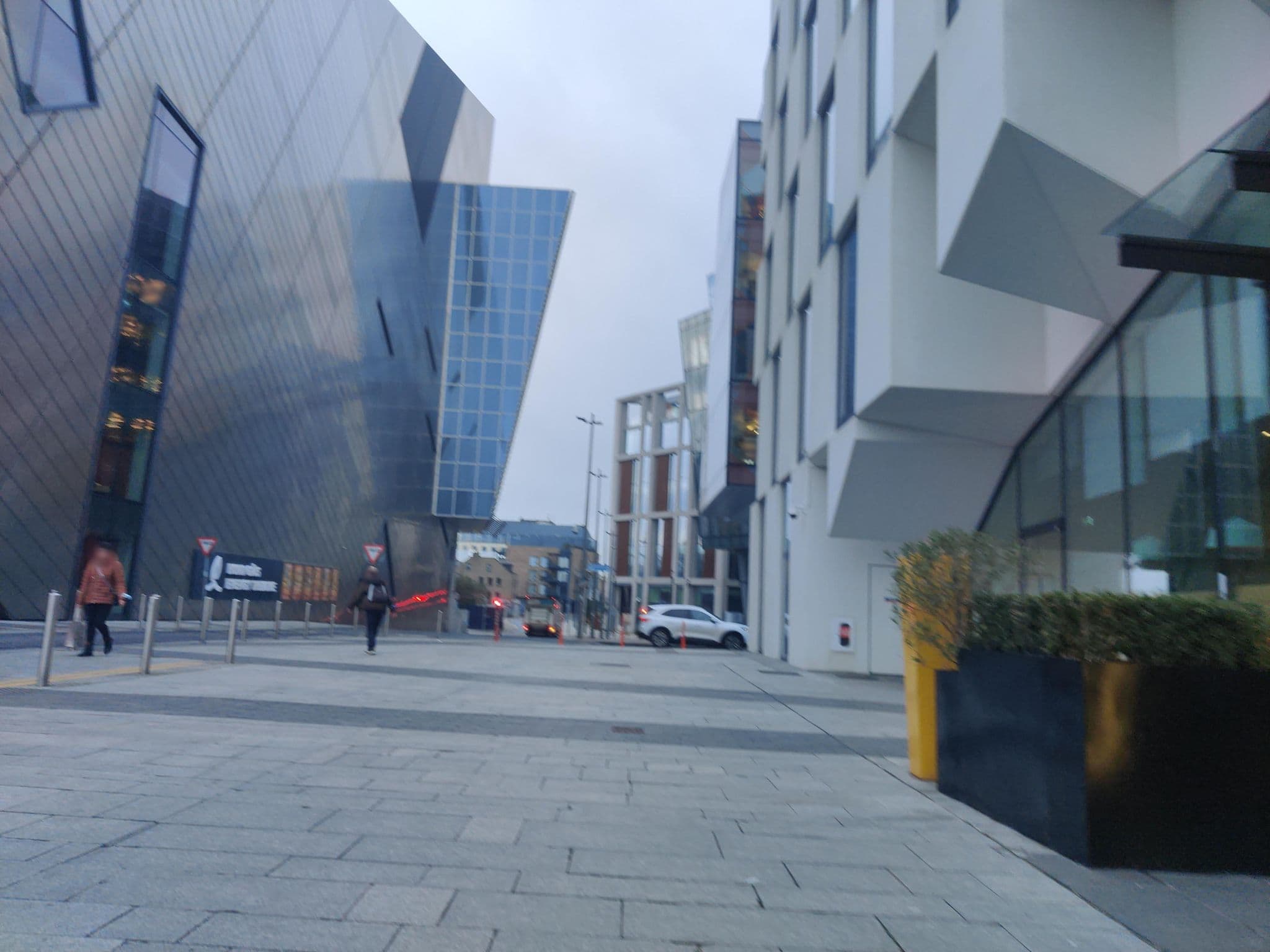 Street view near Anantara The Marker Dublin, Ringsend — © tumblecow (CC BY-SA · Mapillary)