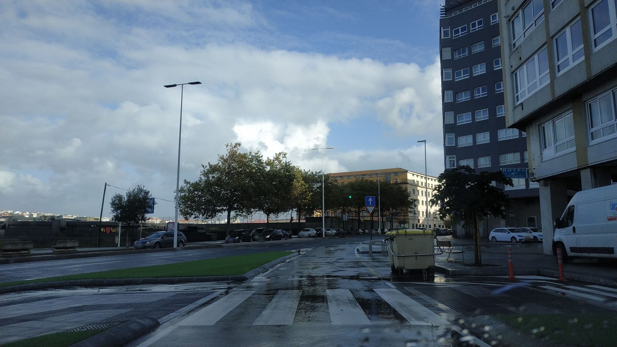 Street view near Alda Coruñamar, A Coruña — © iago (CC BY-SA · Mapillary)