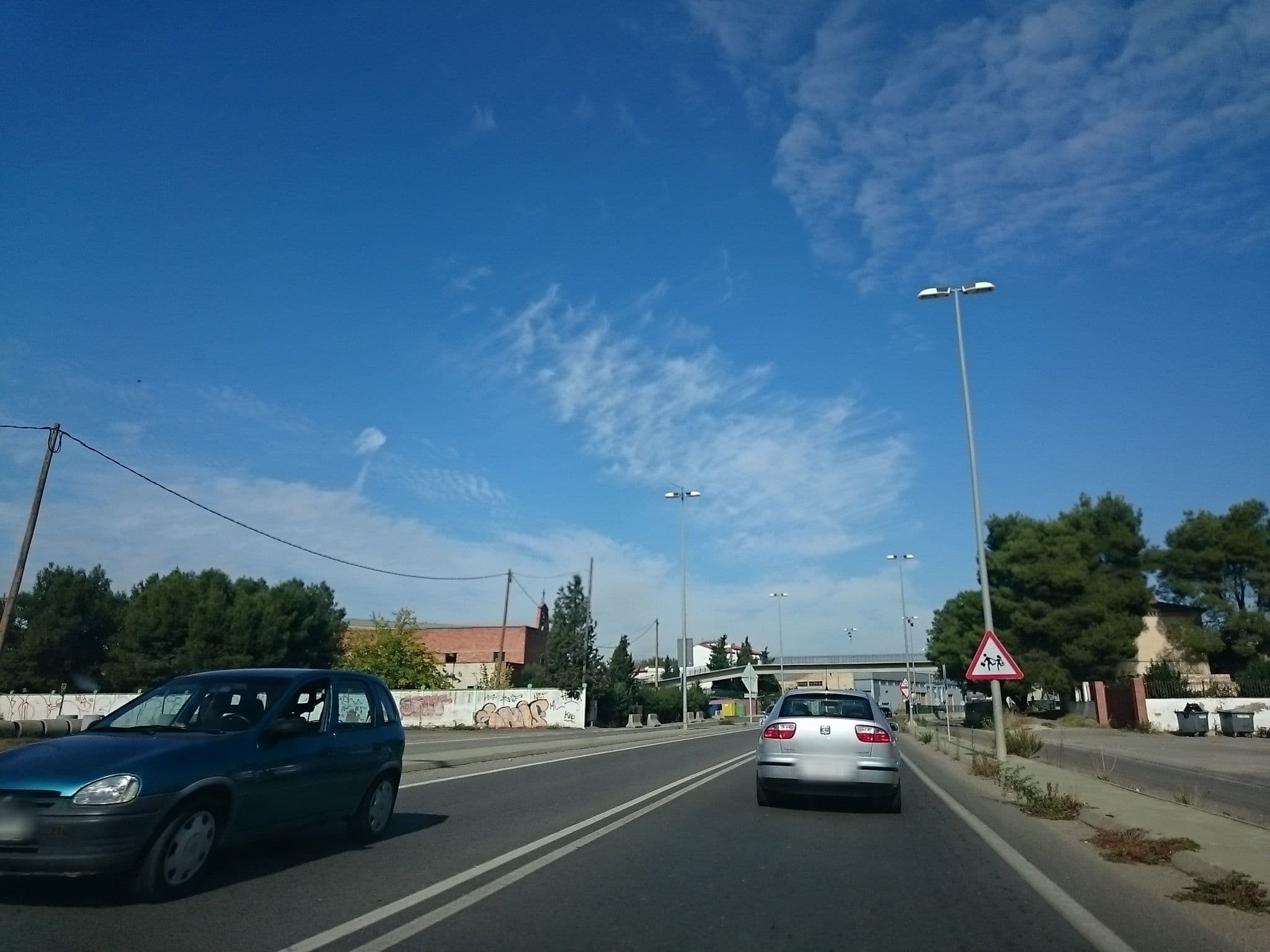 Street view near Nou Parador De Gualda, Lleida — © yopaseopor (CC BY-SA · Mapillary)