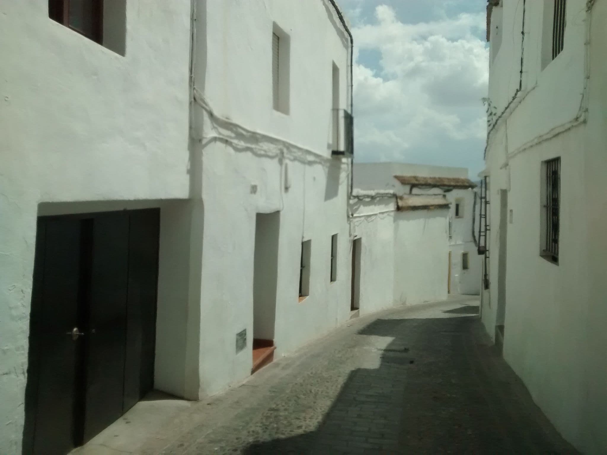 Street view near B&B Casa el Sueño, Arcos de la Frontera — © egofer (CC BY-SA · Mapillary)