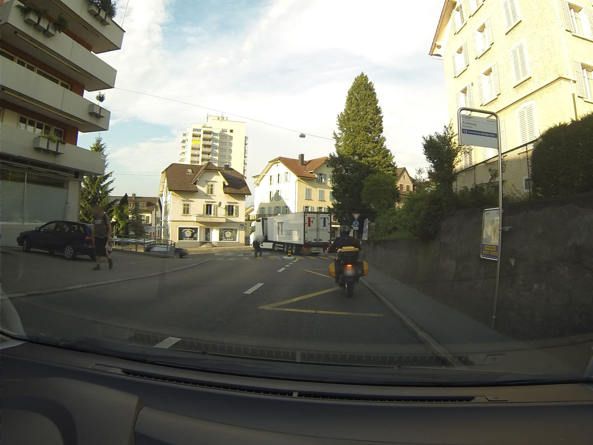 Street view near Frohburg Camp Stuwo, Emmen — © amutex2 (CC BY-SA · Mapillary)