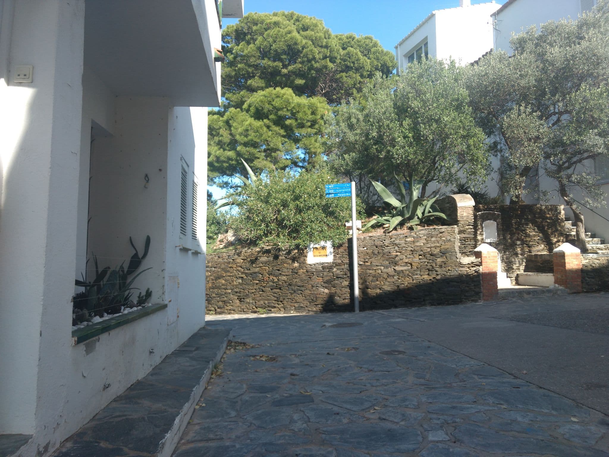 Street view near Tramuntana Hotel, Cadaqués — © yod4z (CC BY-SA · Mapillary)