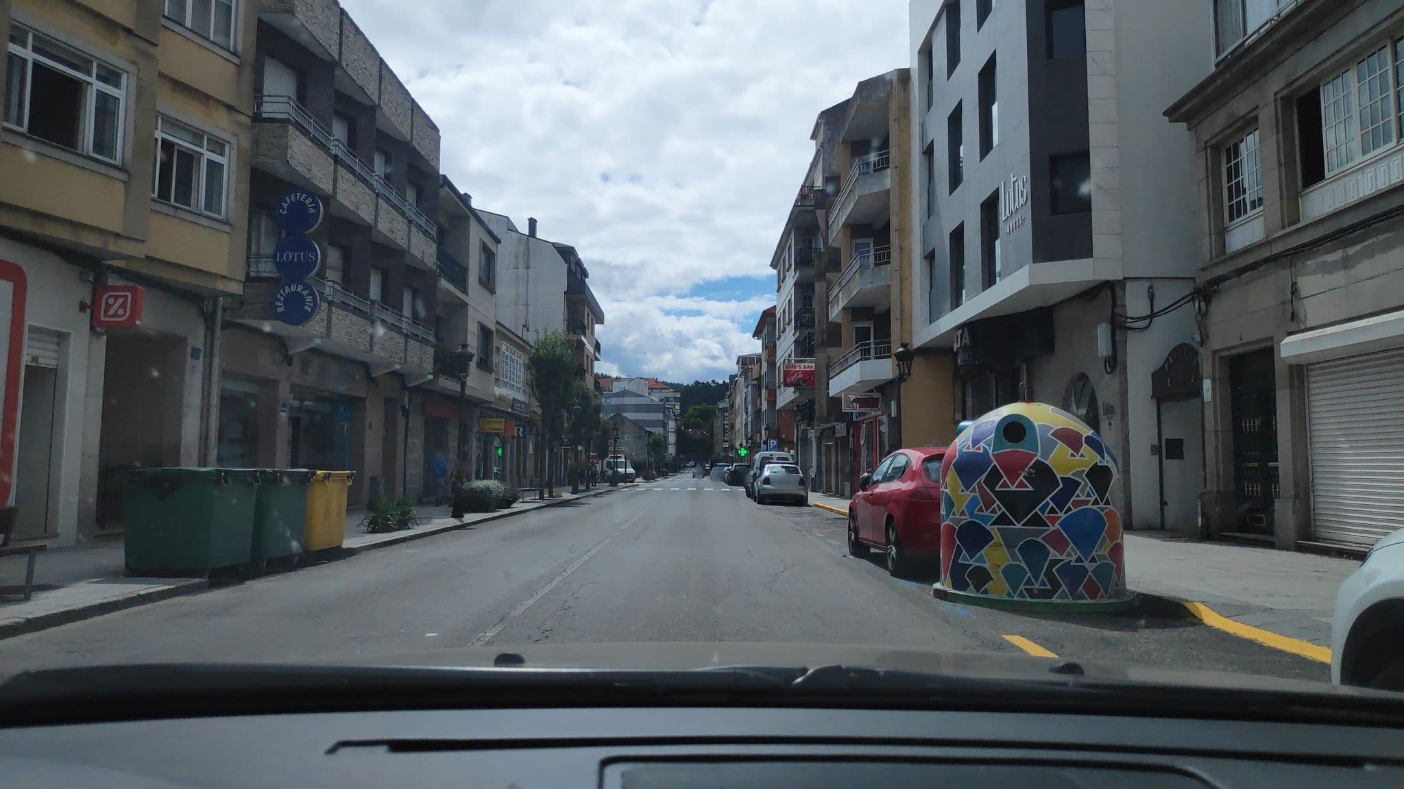 Street view near HotelLotus, Caldas de Reis — © polkillas (CC BY-SA · Mapillary)