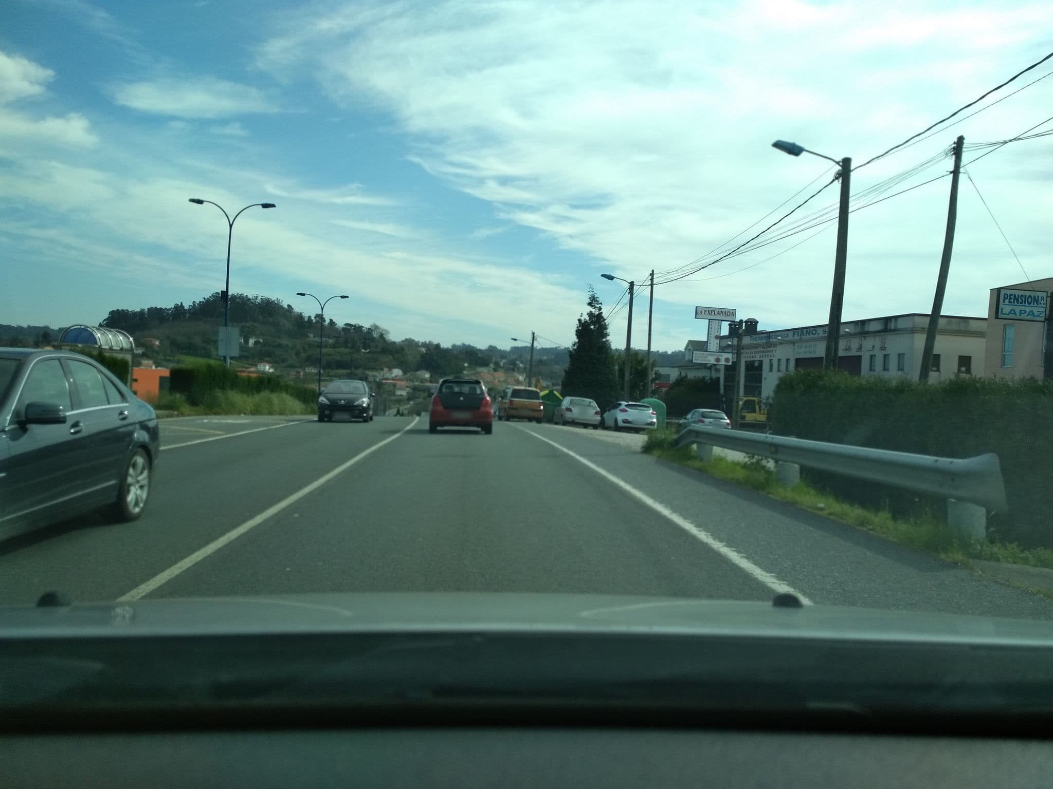 Street view near Pensión R. La Paz, Culleredo — © cafeconleche (CC BY-SA · Mapillary)