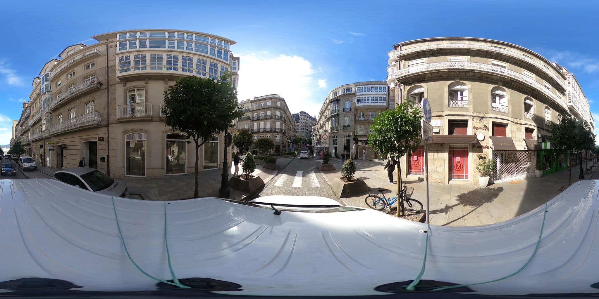Street view near Hotel Puerta Gamboa - WEB OFICIAL, Vigo — © EAPI (CC BY-SA · Mapillary)