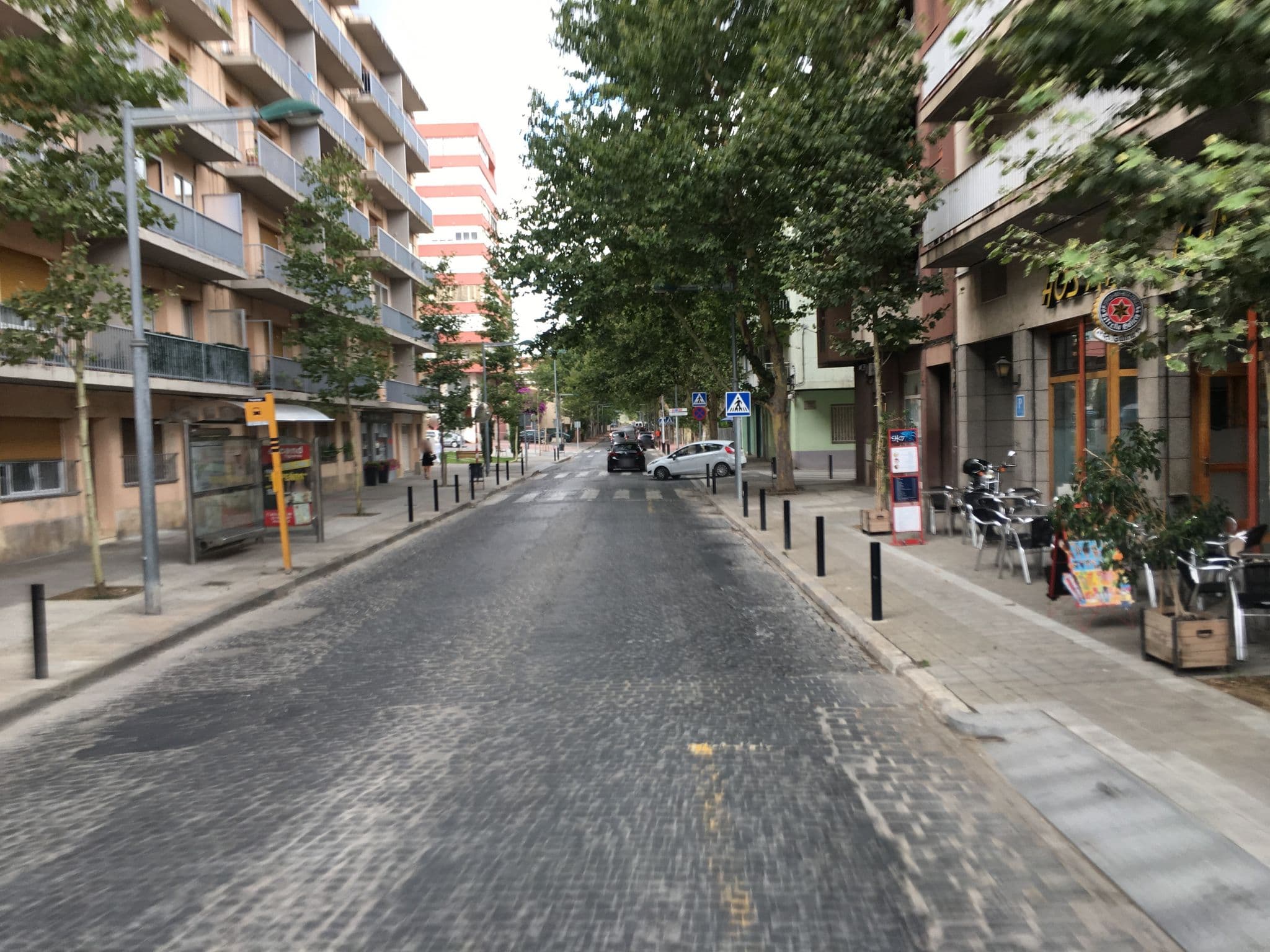 Street view near Hostal Galicia S L, Figueres — © yaron (CC BY-SA · Mapillary)