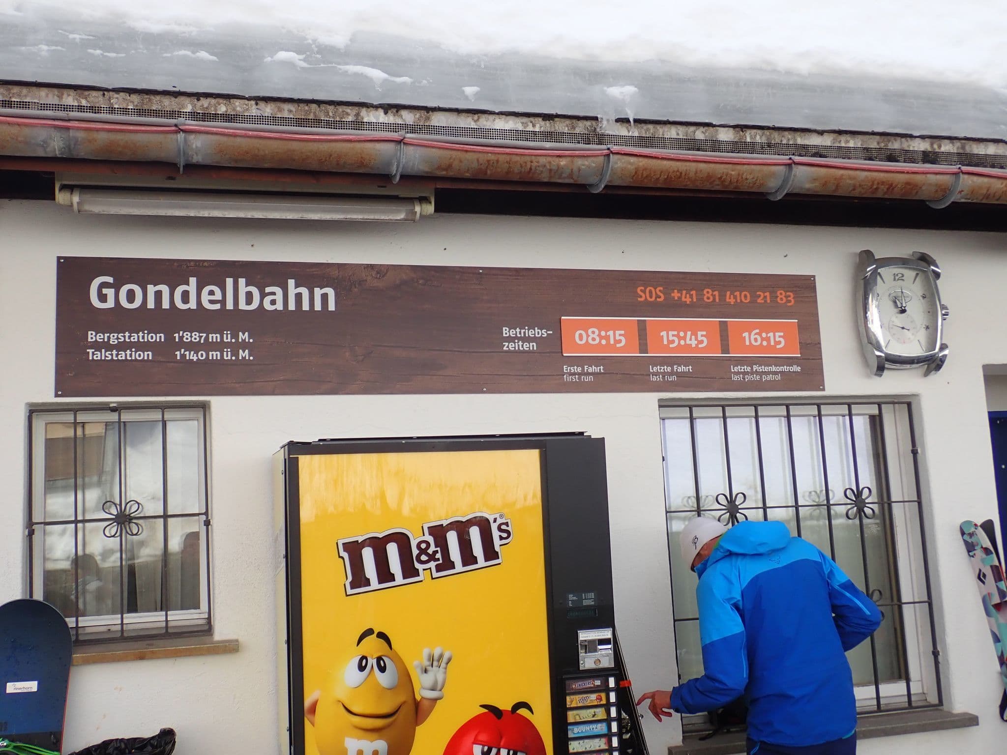 Street view near Stellplatz Klosters Madrisa Bergbahn, Klosters Serneus — © elgaard (CC BY-SA · Mapillary)