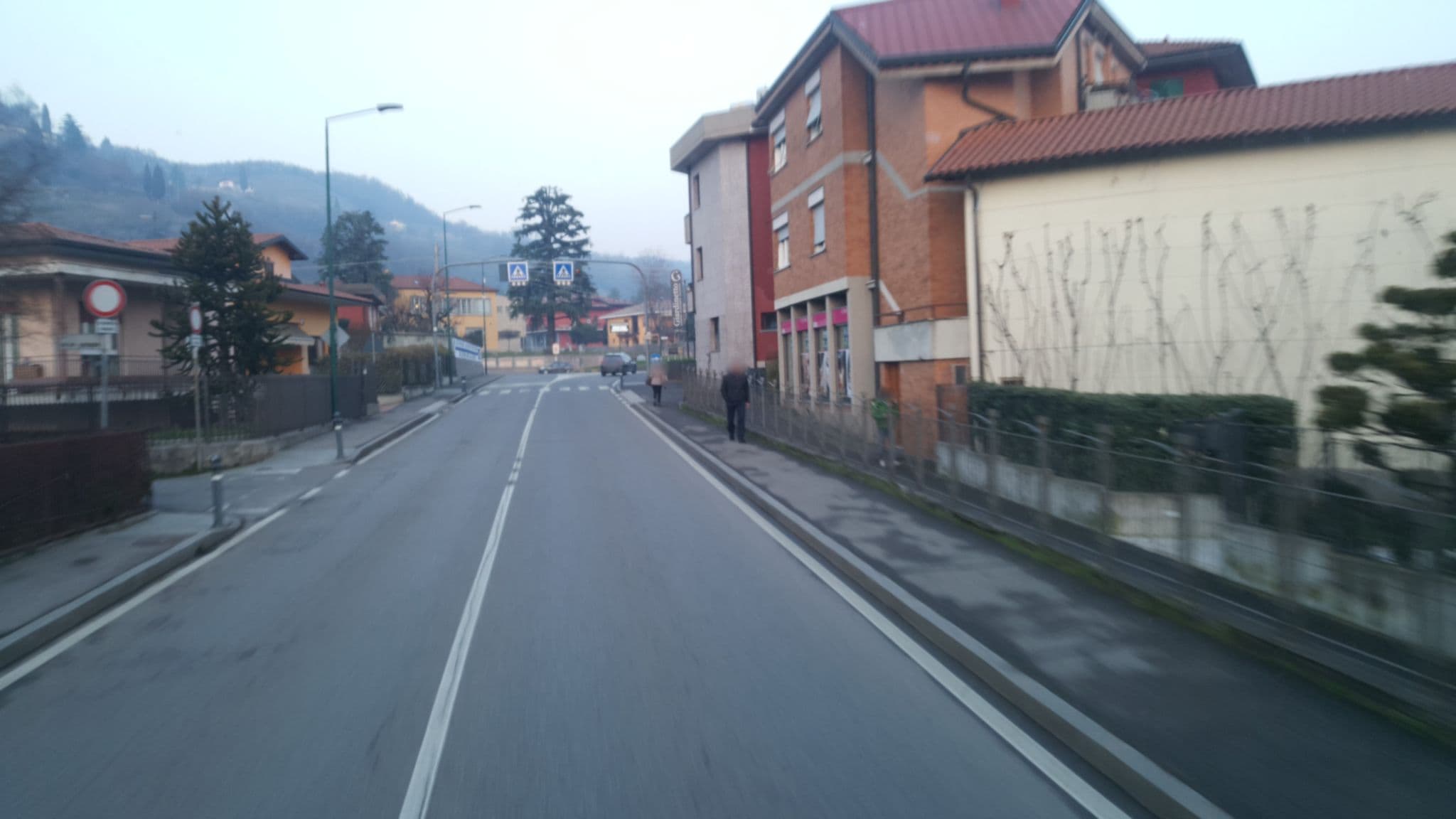 Street view near Rooms Villa Bergamo Airport, Scanzorosciate — © klimakas (CC BY-SA · Mapillary)