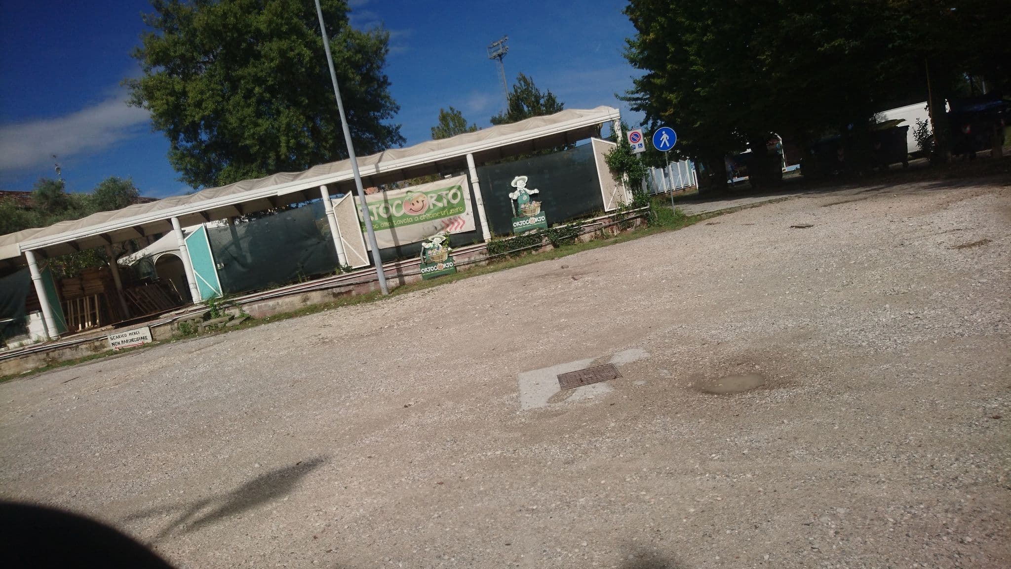 Street view near Villa Ferri Apartments, Albignasego — © voschix (CC BY-SA · Mapillary)