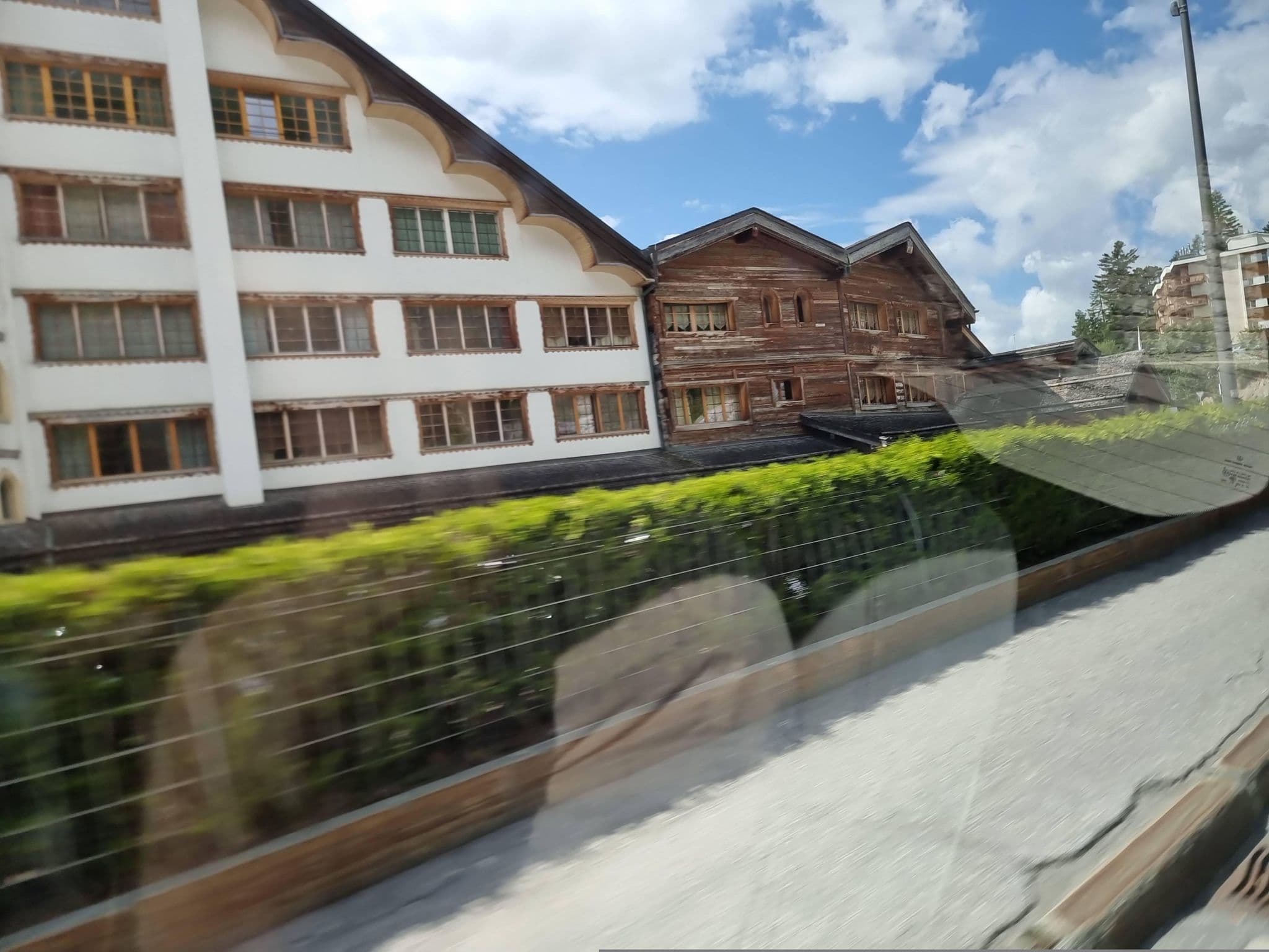 Street view near L'Etrier, Crans-Montana — © mapfool (CC BY-SA · Mapillary)