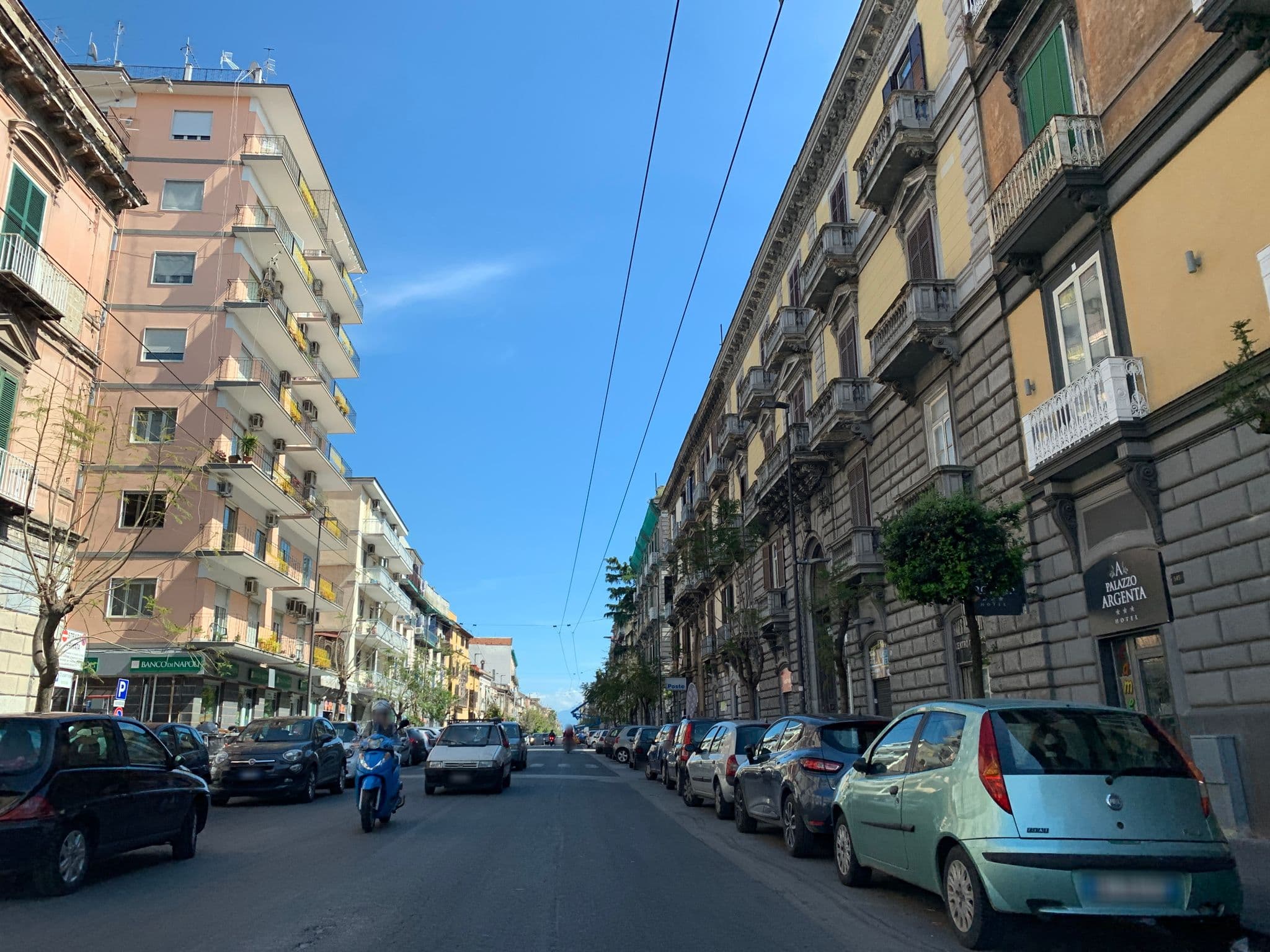 Street view near Hotel Palazzo Argenta, Secondigliano — © giulialeone (CC BY-SA · Mapillary)