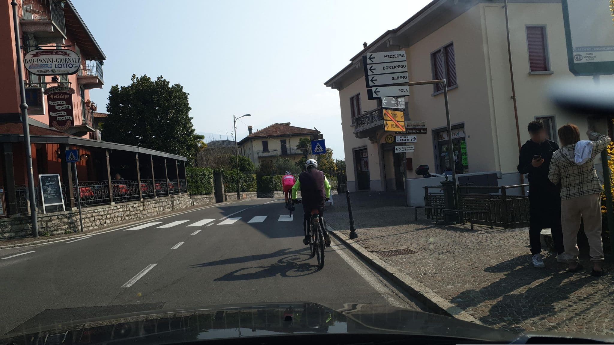 Street view near Albergo Azzano Holidays, Azzano — © yannakis (CC BY-SA · Mapillary)