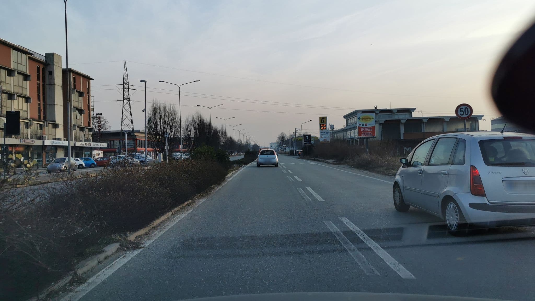 Street view near Hotel Galant, Venaria Reale — © canfe (CC BY-SA · Mapillary)