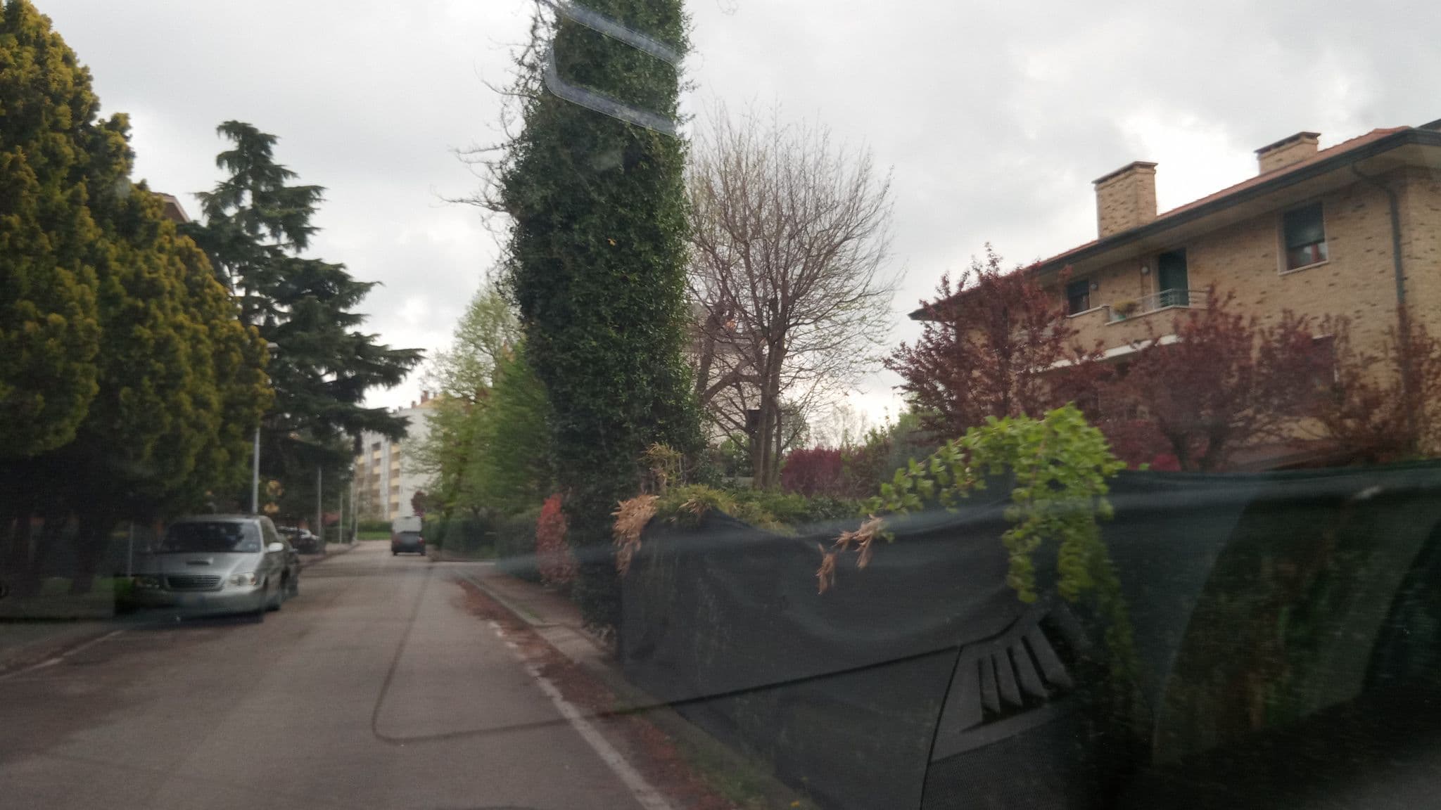 Street view near Bed and Breakfast Bio Salix, Arcella — © alesarrett (CC BY-SA · Mapillary)
