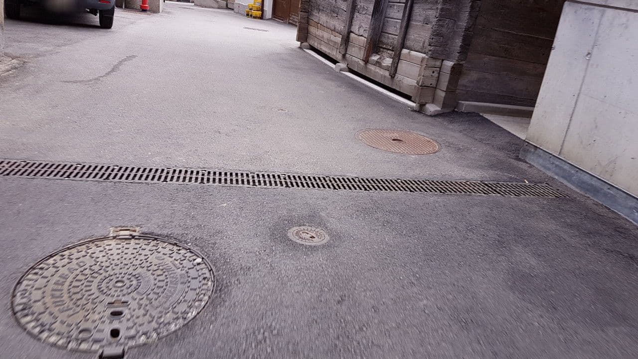 Street view near Chalet Ideal, Leukerbad — © trac71 (CC BY-SA · Mapillary)