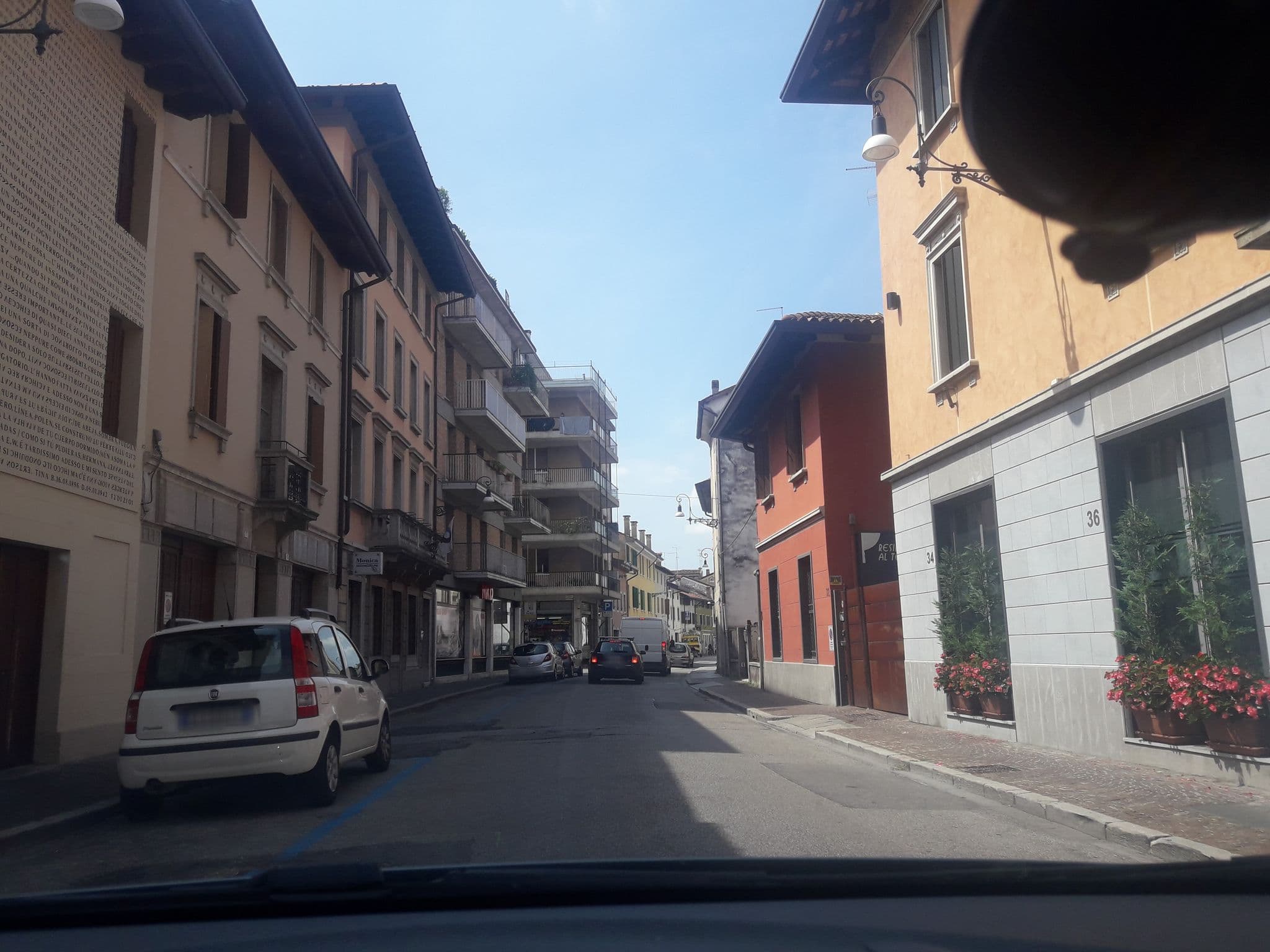 Street view near Albergo Residenza al Teatro, Udine — © cartophile (CC BY-SA · Mapillary)