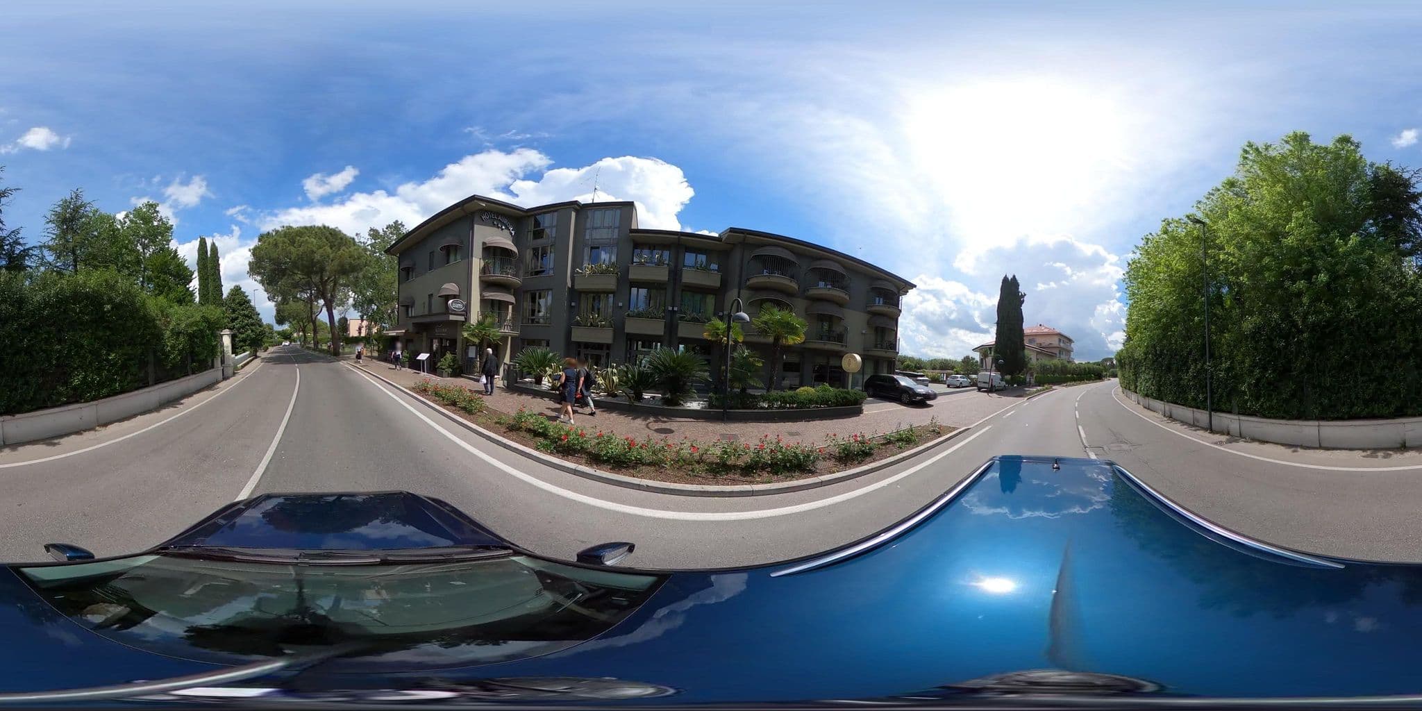 Street view near Albergo Aurora, Sirmione — © borovac (CC BY-SA · Mapillary)