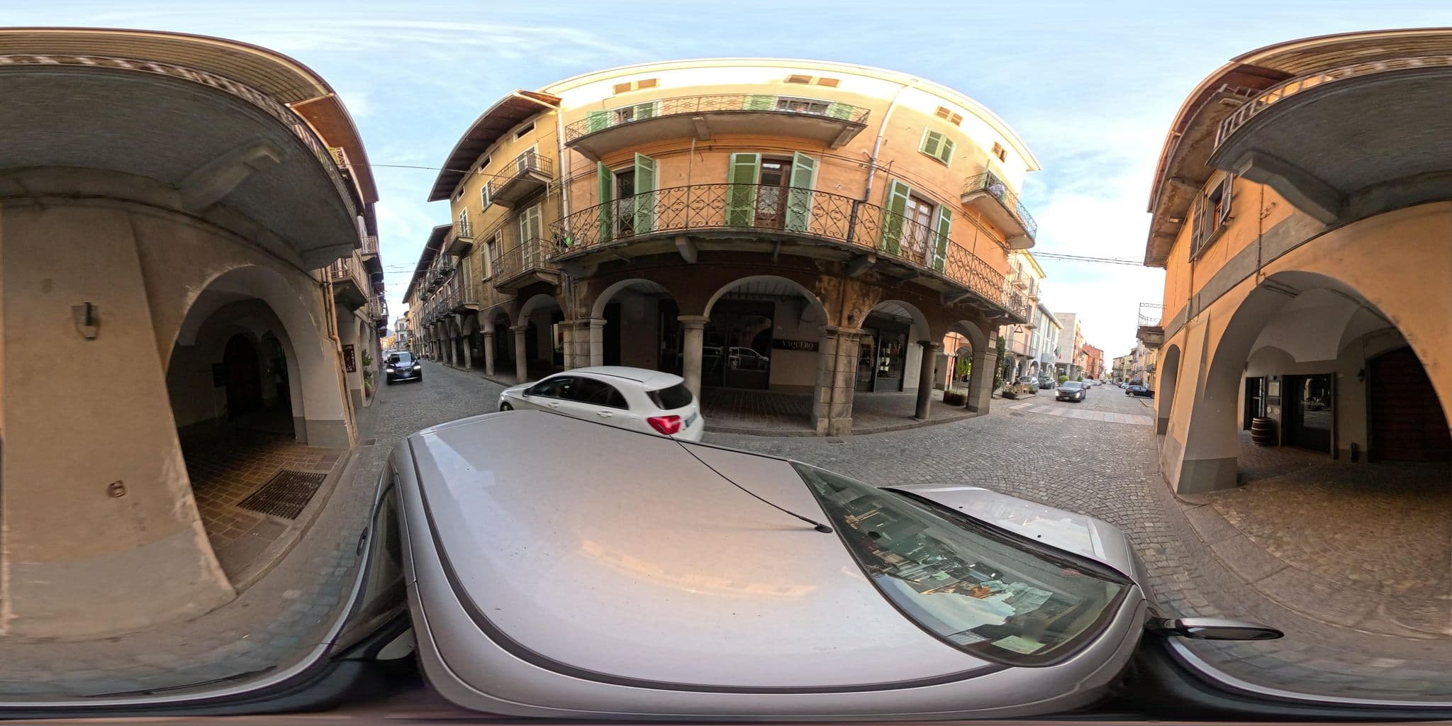 Street view near La pitta, Gattinara — © ivanbranco (CC BY-SA · Mapillary)