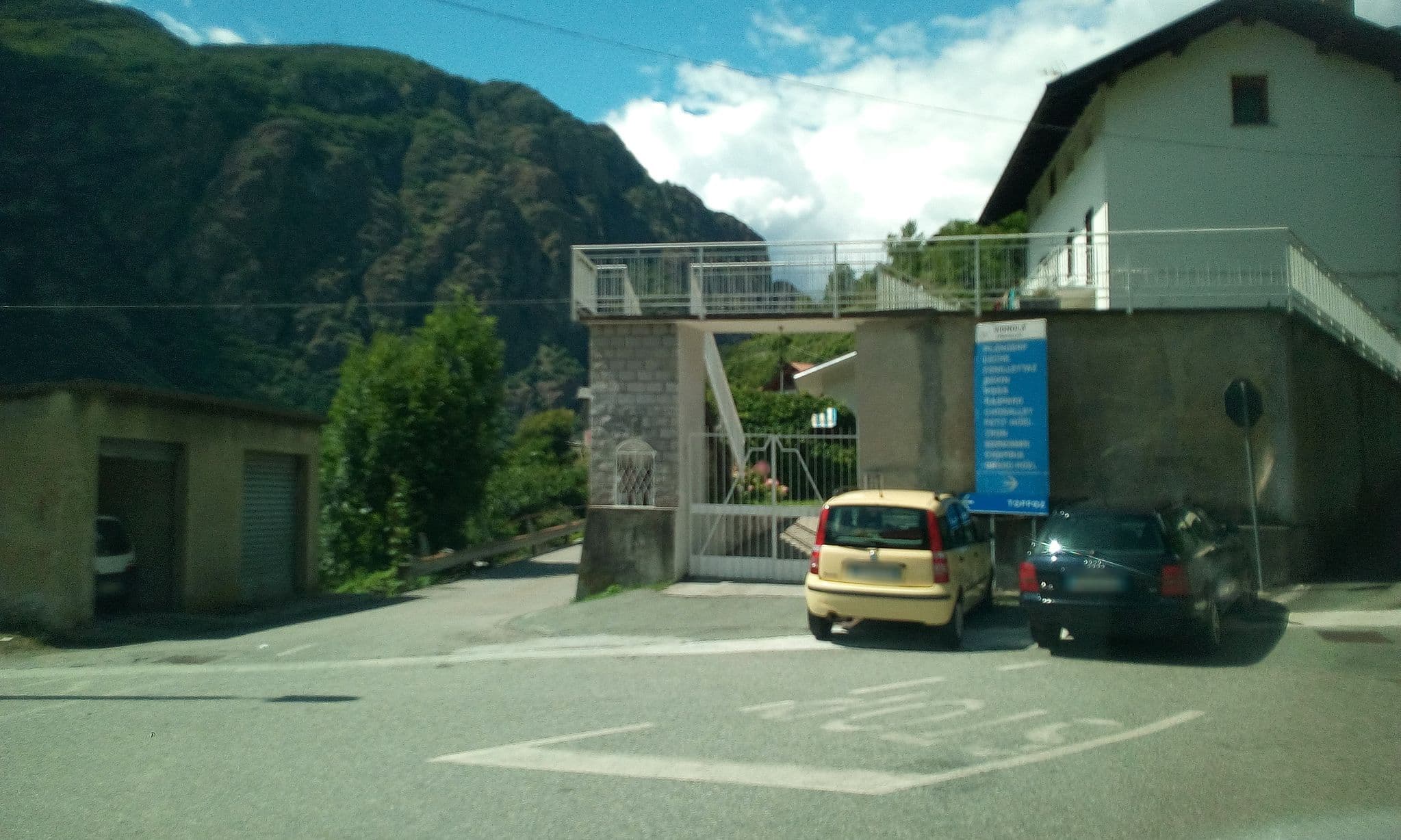 Street view near Chez Milliery, Montjovet — © gianmarionavi (CC BY-SA · Mapillary)