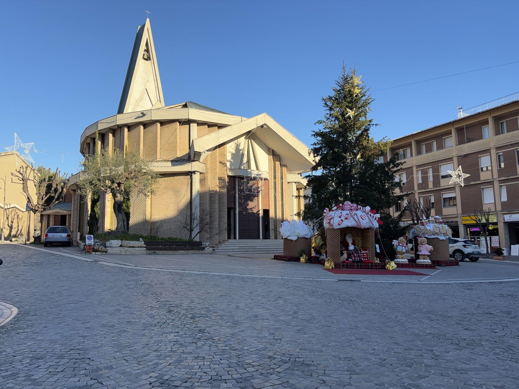 Street view near Viverenumana affittacamere e appartamenti, Numana — © robot8a (CC BY-SA · Mapillary)