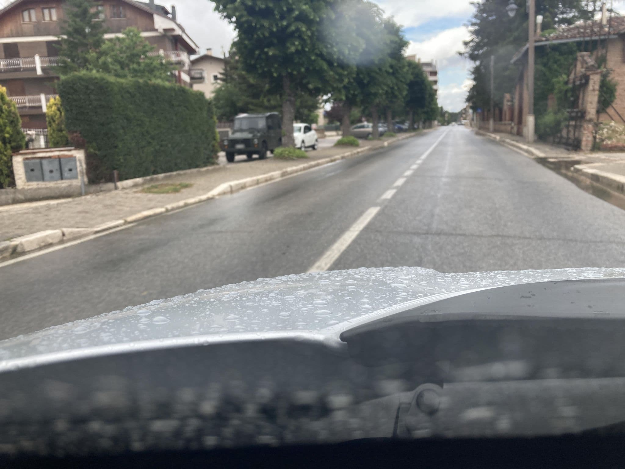 Street view near Grand Chalet delle Rocche, Rocca di Mezzo — © lauraverlinden (CC BY-SA · Mapillary)