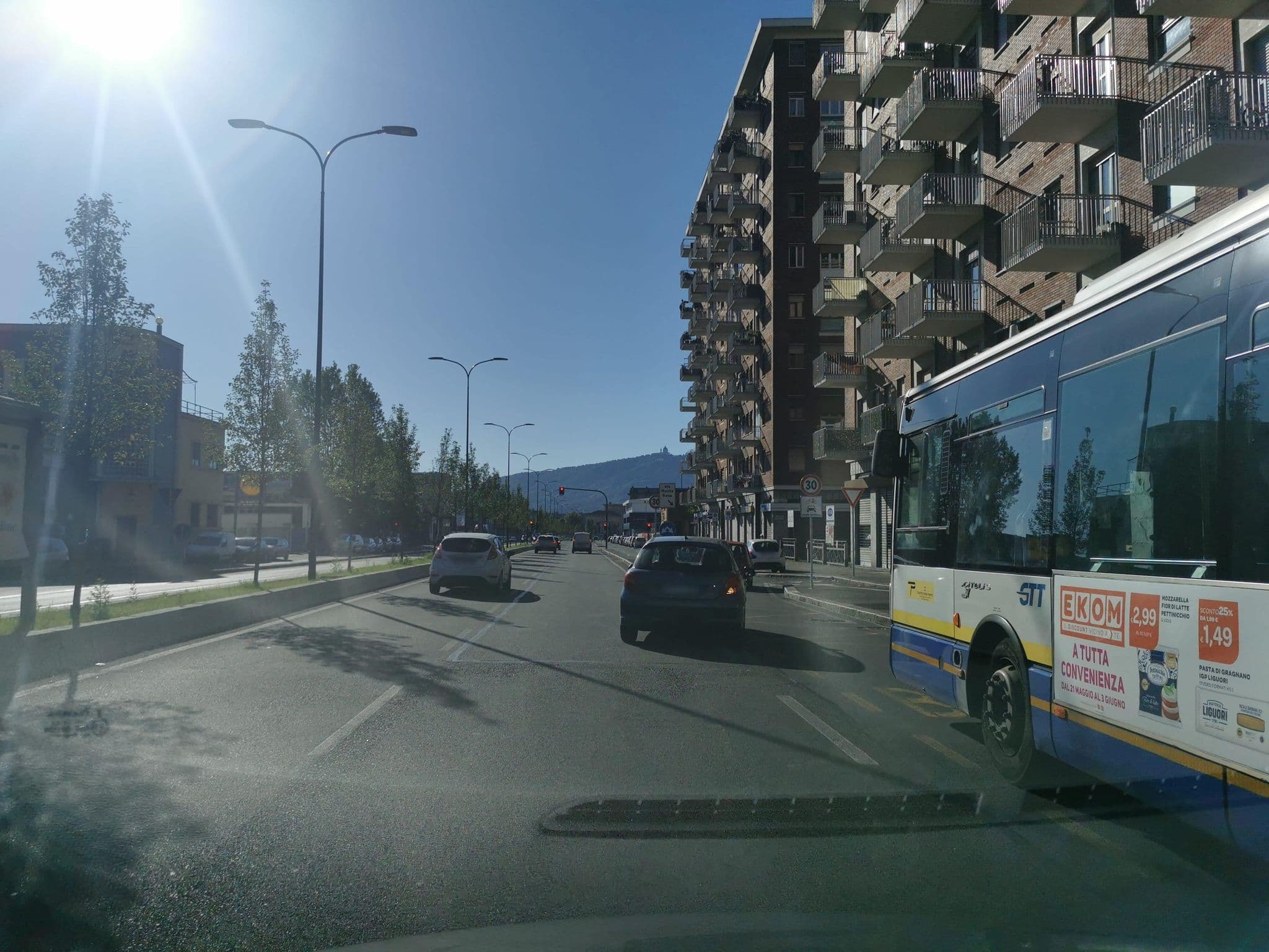 Street view near Bed2Go Botticelli, Circoiscrizione VI — © canfe (CC BY-SA · Mapillary)