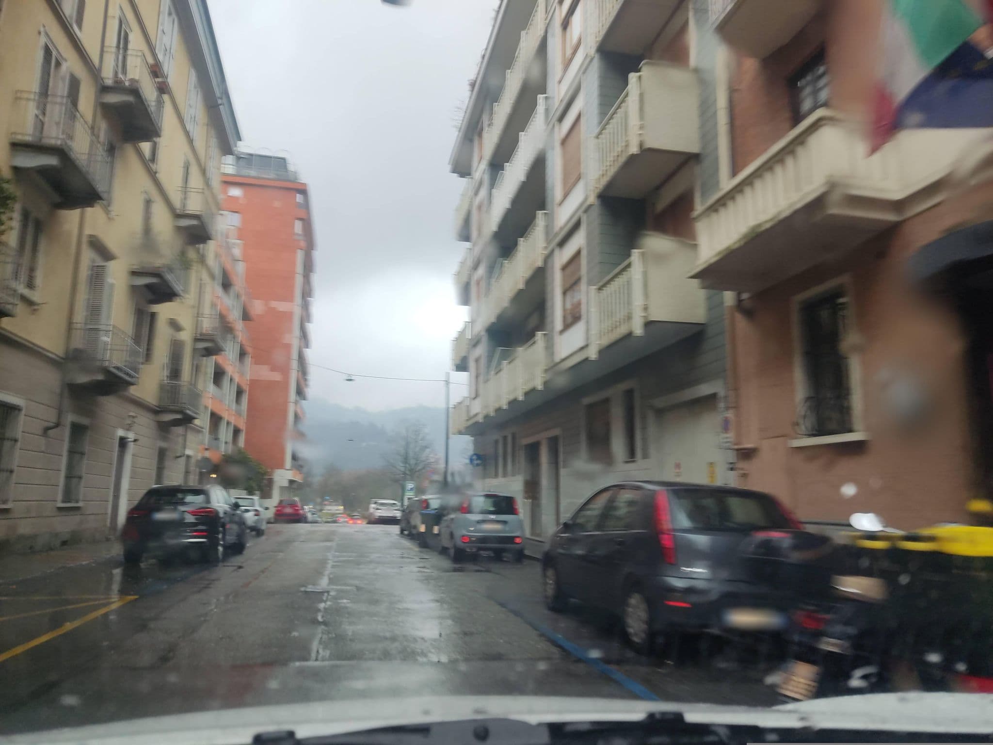 Street view near Hotel Residence d'Azeglio Torino, Borgo Pilonetto — © archinsegno (CC BY-SA · Mapillary)