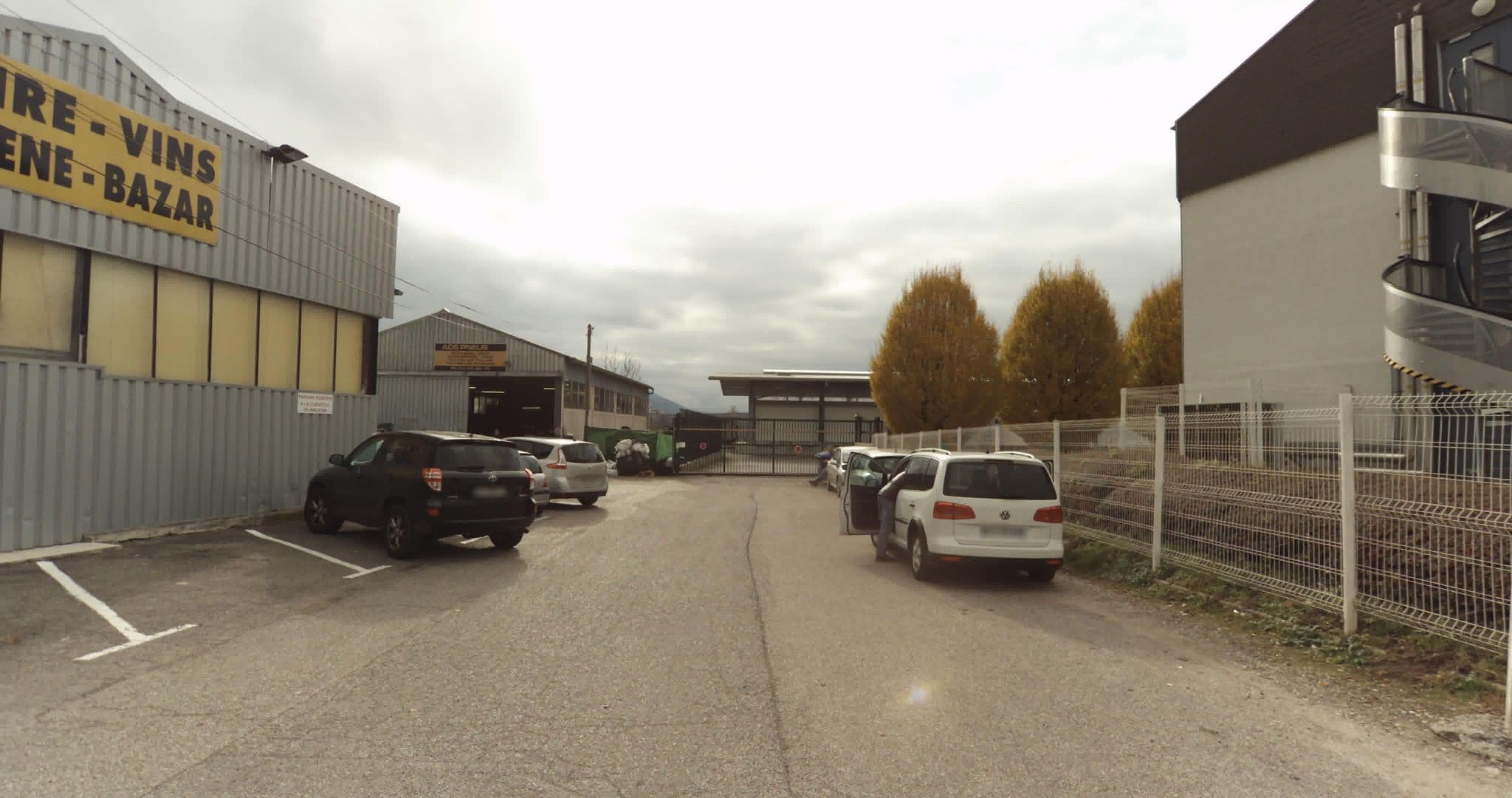 Street view near B&B HOTEL Annecy Argonay, Pringy — © sogefi (CC BY-SA · Mapillary)