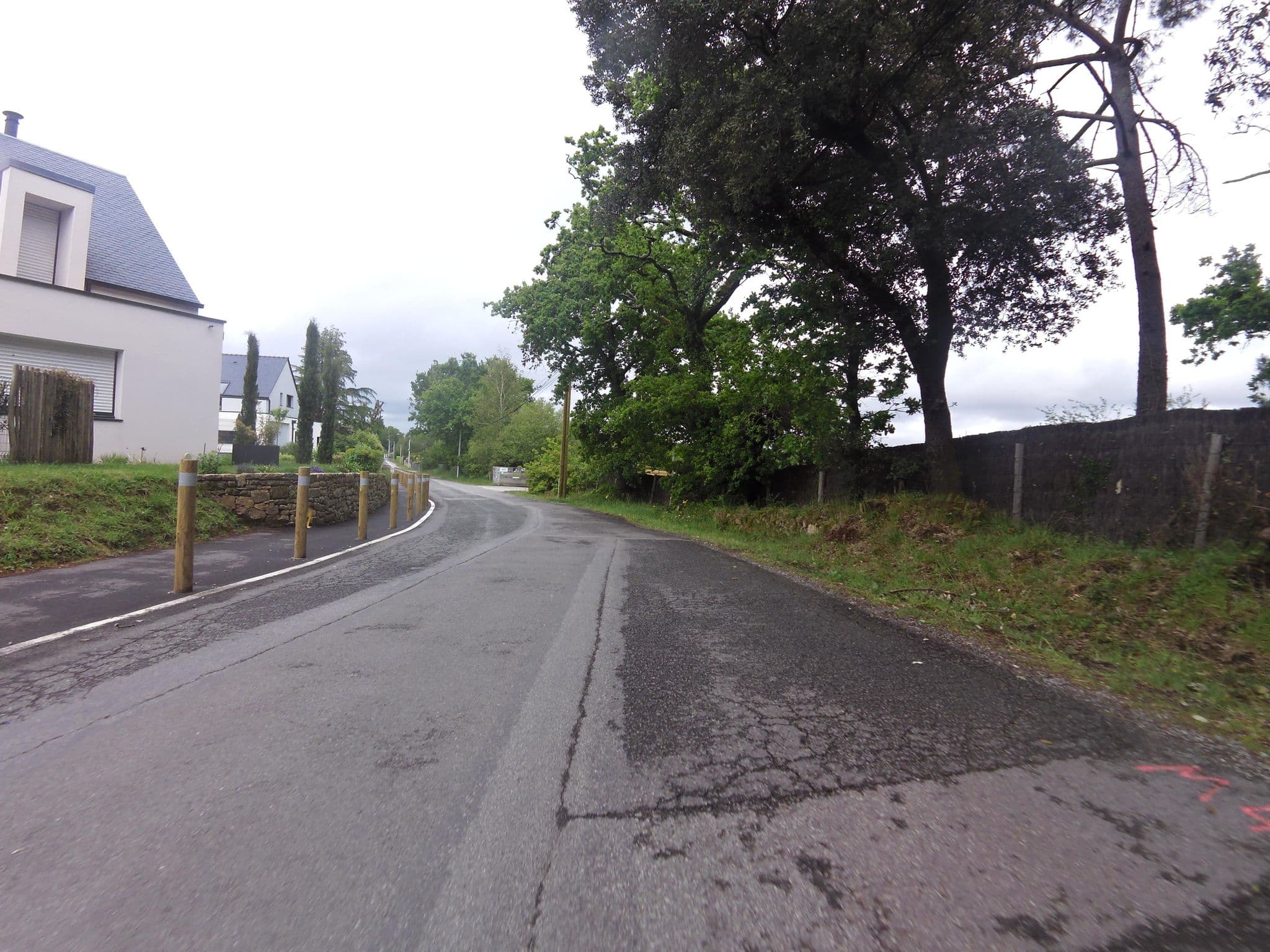 Street view near Les Hauts de Toulvern, Baden — © hamlet (CC BY-SA · Mapillary)