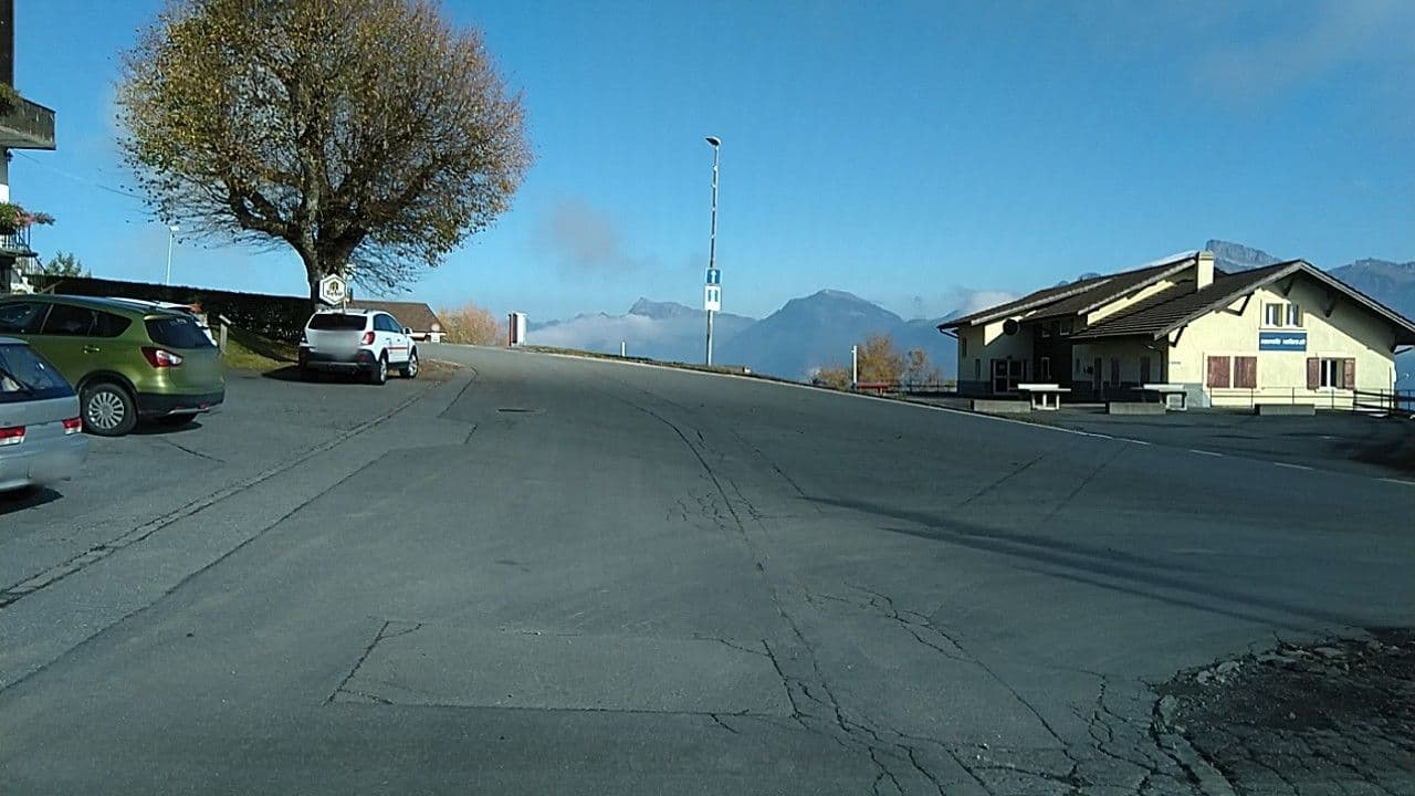 Street view near Hôtel de Torgon, Vionnaz — © selfishseahorse (CC BY-SA · Mapillary)